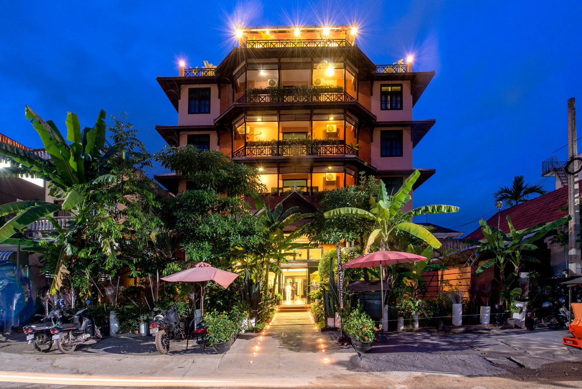 Angkor Panoramic Boutique Hotel Сиемрип Экстерьер фото